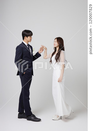 A beautiful couple in their 20s about to get married A beautiful couple in their 20s about to get married 120007829