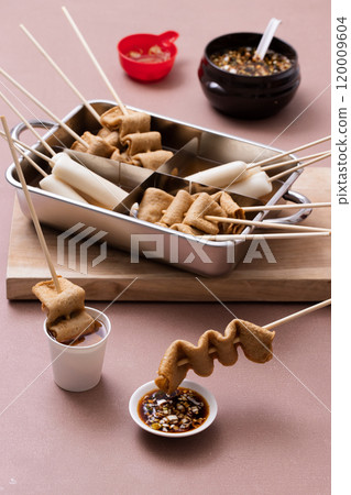 Various oden and soy sauce in a fish cake machine Various oden and soy sauce in a fish cake machine 120009604