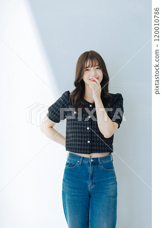 韓國時尚女性 120010786
