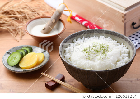 Tororo 米飯（新鮮煮熟的米飯和山藥搭配得很好） 120013214