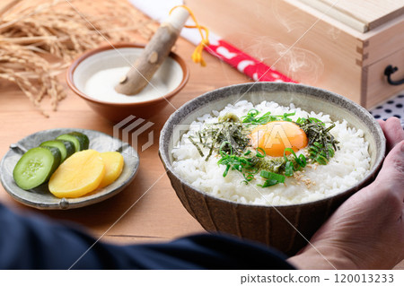 Tororo 米飯（新鮮煮熟的米飯和山藥搭配得很好） 120013233