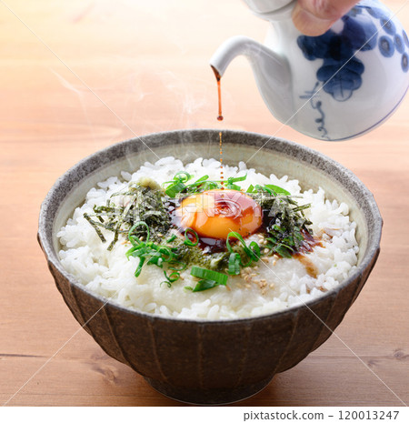 Tororo rice (freshly cooked rice and yam go great together) 120013247