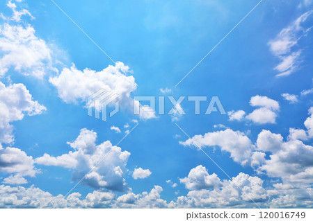 夏天藍天和雲彩 120016749
