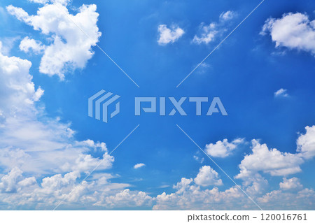 夏天藍天和雲彩 120016761