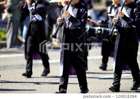 行進樂隊遊行樂器 行進樂隊遊行樂器 120018264