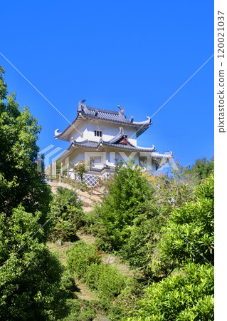 Innoshima Navy Castle (Onomichi City, Hiroshima Prefecture) Innoshima Navy Castle (Onomichi City, Hiroshima Prefecture) 120021037