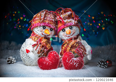 Love snowmen. Snowfall. Love concept. Valentine's Day Greeting card 120021646