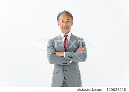 Business senior male portrait 120023628
