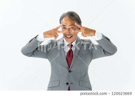 商務高級男性和平 120023669