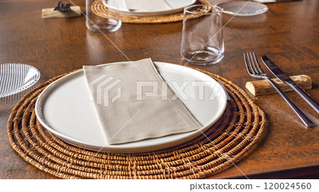 Table Service Table Service 120024560