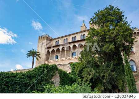 Gothic medieval Royal Palace of La Almudaina. Palma de Mallorca. Balearic Islands Spain. 120024946