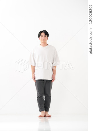Men's casual portrait Men's casual portrait 120026202