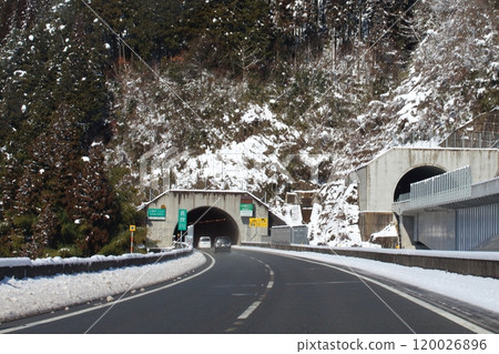長gar河，大瀨隧道，東海北陸高速公路[岐阜縣郡上市] 120026896