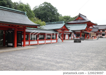 Omi Jingu 120029097