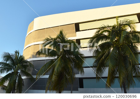 Miami, Florida, USA, facade of the buildings, Miami Beach streets, modern urban architecture 120030696