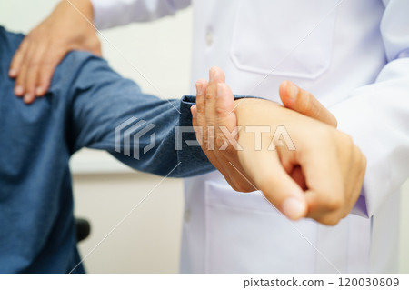 Physical therapy, Asian therapist doctor treat perform pain therapy in hospital. 120030809