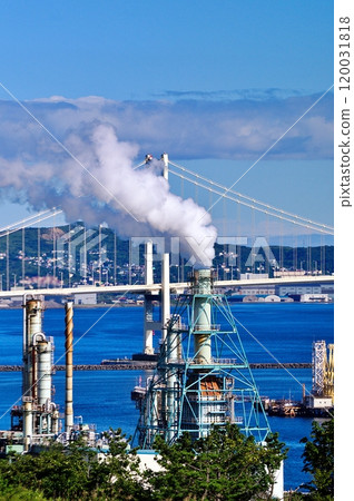 Factory scenery in Muroran, Hokkaido 120031818