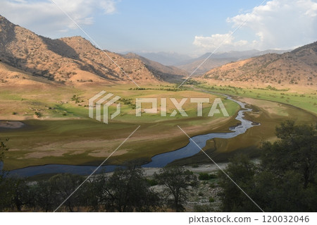 California hills background, view of mountains and river in the valley, natural landscape, wildlife at sunset, hills and plains 120032046