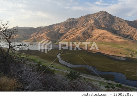 California hills background, view of mountains and river in the valley, natural landscape, wildlife at sunset, hills and plains 120032053