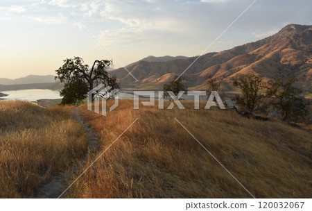 California hills background, view of mountains and river in the valley, natural landscape, wildlife at sunset, hills and plains 120032067