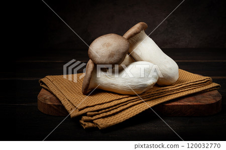 fresh eringi mushrooms, raw, royal oyster mushrooms, three pieces, Asian cuisine, no people fresh eringi mushrooms, raw, royal oyster mushrooms, three pieces, Asian cuisine, no people 120032770