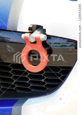 "Towing hook" installed on a competition vehicle 120033285