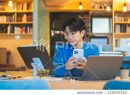 一個男人工作 120035550