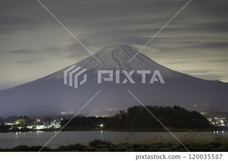 Mount Fuji under a cloudy dusk 120035587