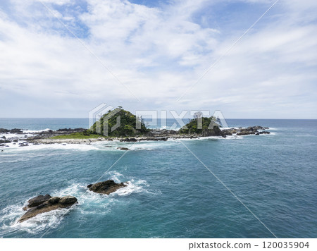Futatsujima (drone aerial photography) Kushimoto Town, Higashimuro District, Wakayama Prefecture 120035904