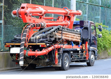 混凝土泵車 120036640