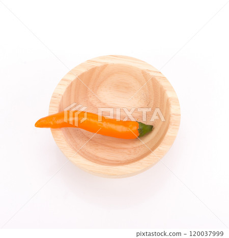 Yellow pepper isolated on a white background 120037999