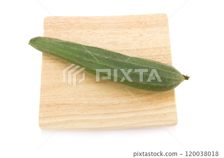 cucumbers isolated on white background 120038018
