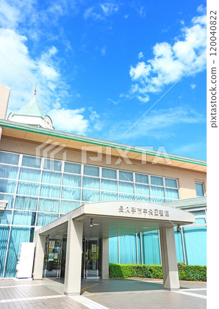 Scenery of Nagakute City Central Library, Nagakute City, Aichi Prefecture Scenery of Nagakute City Central Library, Nagakute City, Aichi Prefecture 120040822