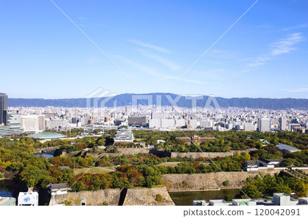 Fine Tower 大手前、大阪、天滿橋、大阪城、天滿橋、京橋，從塔樓公寓休息室看到的。 120042091