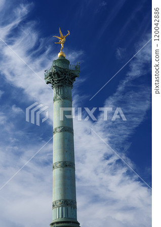 July Column at the Place de la Bastille 120042886