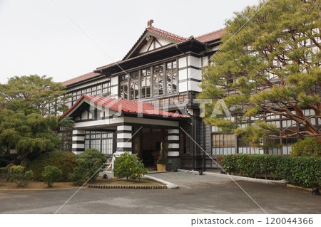 萩市街景、舊名林館遺址正門（舊萩小學舊址） 120044366