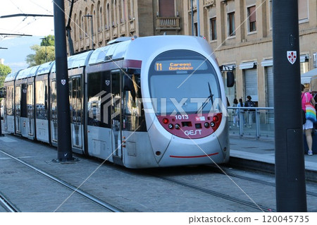 佛羅倫斯的時尚電車 120045735