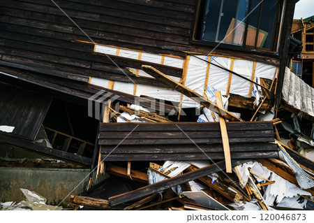 2020 Noto Peninsula Earthquake Collapsed houses 120046873