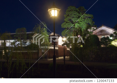 倉敷美觀地區的風景,黃昏,夜景,夜景 倉敷美觀地區的風景,黃昏,夜景,夜景 120047133