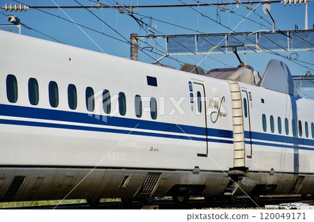 藍天奔跑的新幹線中級車廂(至尊) 藍天奔跑的新幹線中級車廂(至尊) 120049171