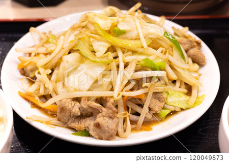 Sautéed delicious meat vegetables set meal 120049873