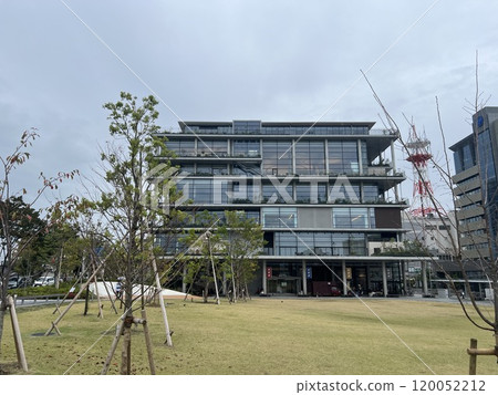 茨城縣文化保護中心 Onikuru 設計：伊東豐雄 120052212