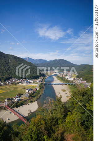 從岐阜縣美濃市小倉山城遺址看到的城市景觀 120053177