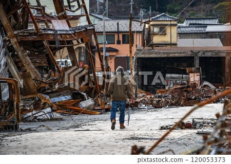 2020 Noto Peninsula Earthquake: Scorched earth townscape of Wajima 120053373