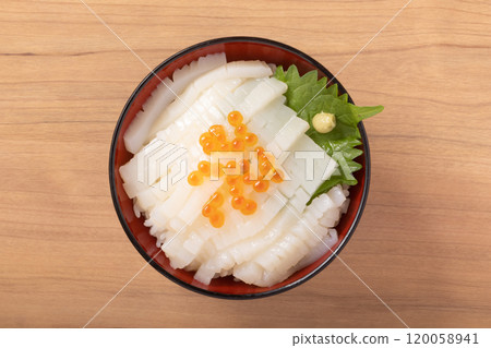 Seafood bowl (squid, salmon roe) Seafood bowl (squid, salmon roe) 120058941