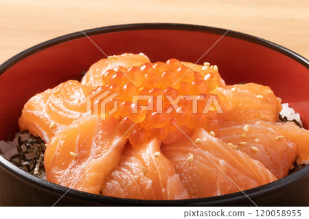 Salmon and salmon roe rice bowl Salmon and salmon roe rice bowl 120058955