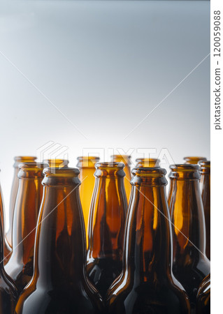 彩色玻璃瓶螺栓的幾種類型 120059088