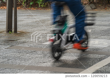 在京都市拍攝的自行車禮儀照片 120059213