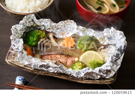 秋天烤秋天三文魚 秋天烤秋天三文魚 120059615