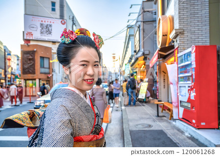 Pre-shoot of an adult ceremony 120061268